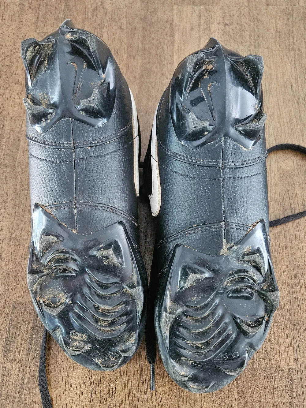 Jordan Men’s Low-Top Football Cleats